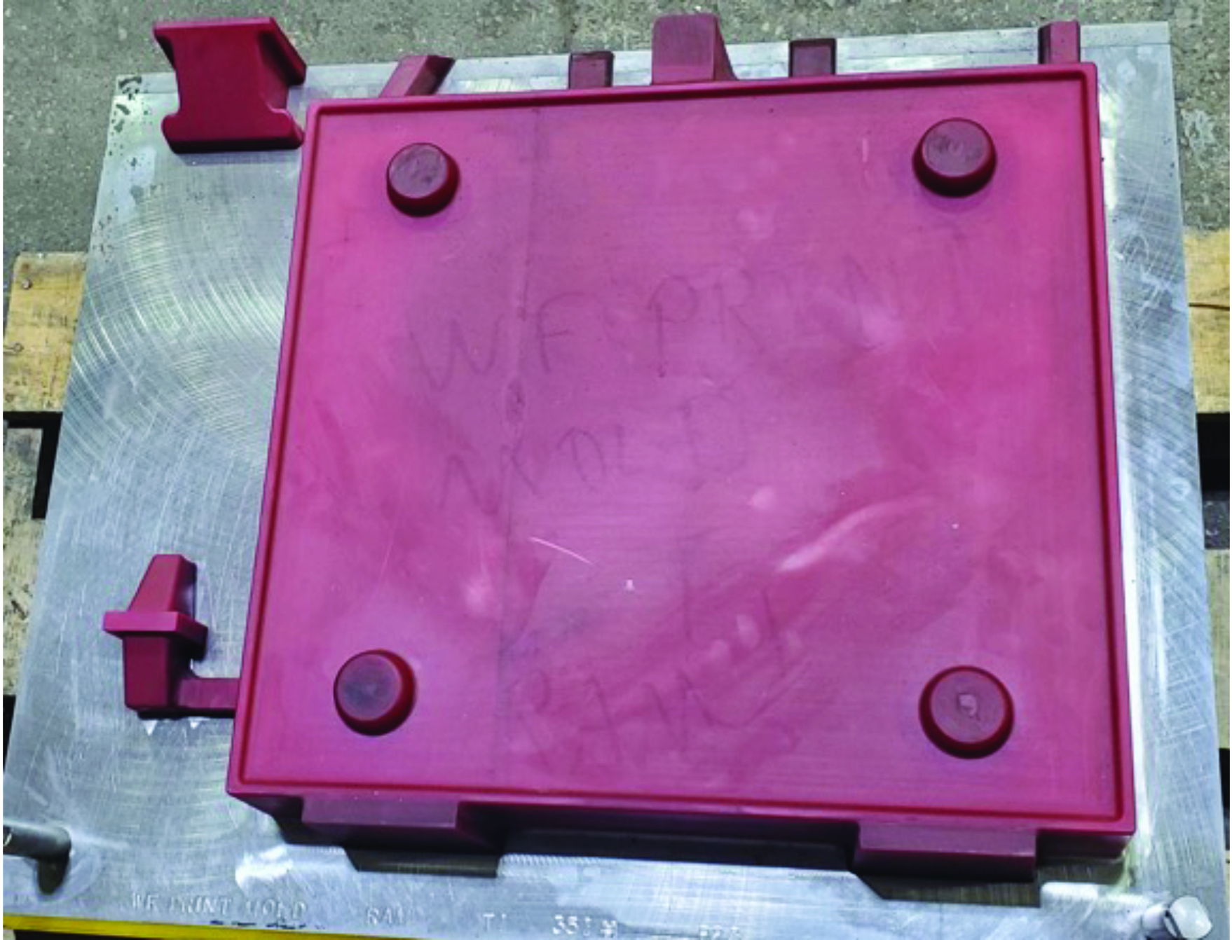 3DprintedMoldHolder1.jpg