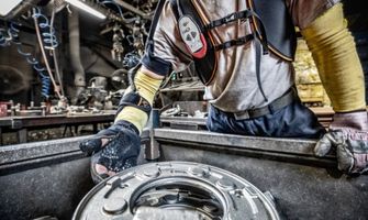 New Soft Exoskeleton Glove in Foundry Lends a Hand to Worker Wellbeing