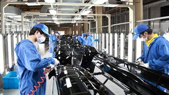 Efficient U.S. factories compete with Chinas cheap labor